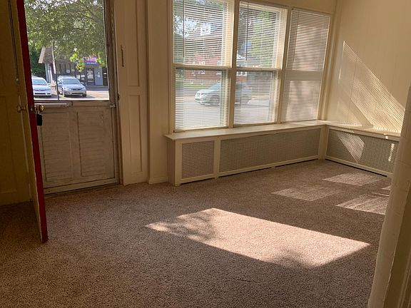 Enclosed porch