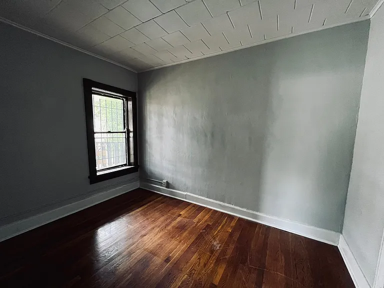 1475 Dwight St #2L — Photo 14