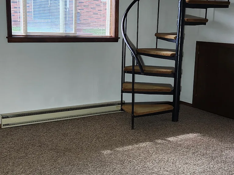 Lower level