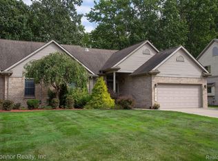 1931 Pug Rd, Saint Clair, MI 48079