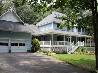 14008 Howlett Line Dr, South Chesterfield, VA 23834