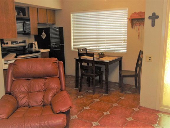 5th image of 1025 S Calle De Las Casitas