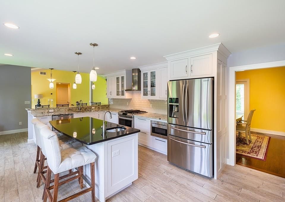 135 Fairview Ave, Brockton, MA 02301 Zillow