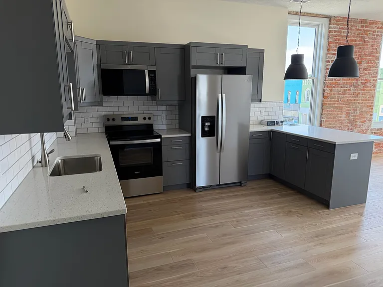 900 Central Ave #205 — Photo 13