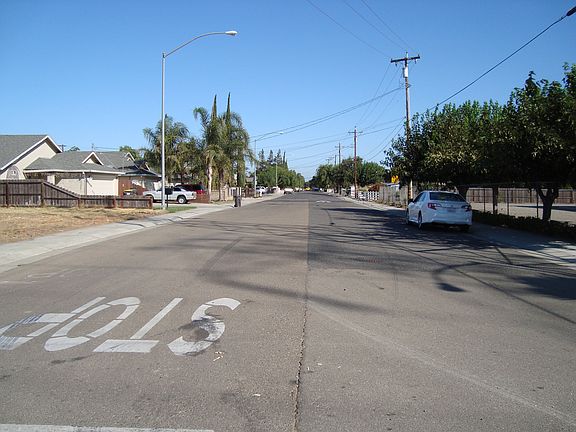 4th image of 3677 Mary Ave