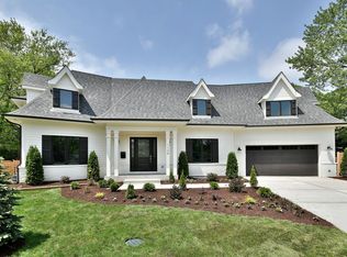 1138 Pfingsten Rd, Glenview, IL 60025