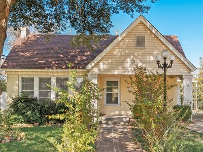 2861 W 12th St, Dallas, TX, 75211