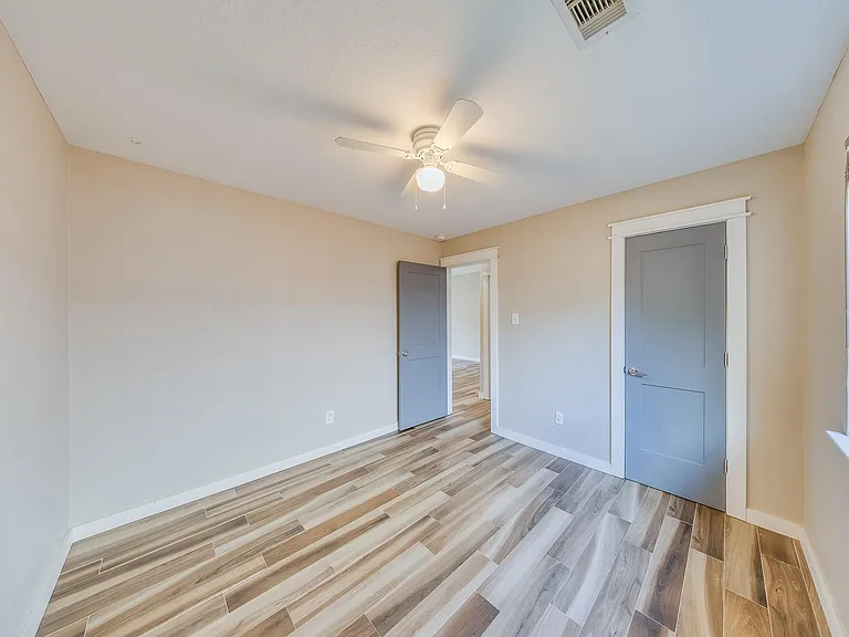 2515 Cypress Island Dr — Photo 15