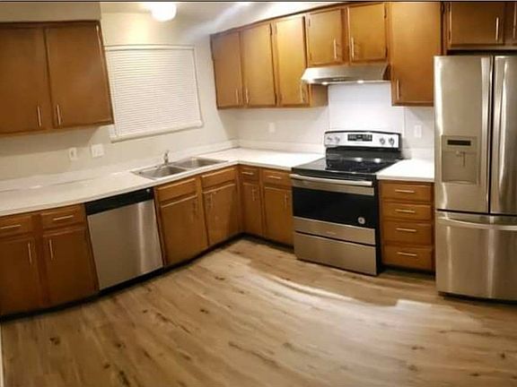 2nd image of 17325 Stone Ct N #B