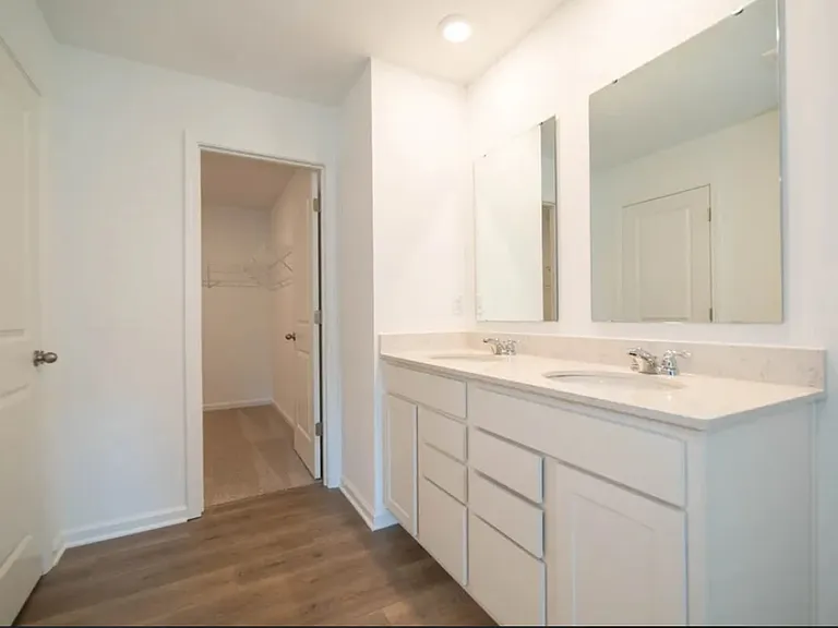 6213 Rhinecliff Dr — Photo 22