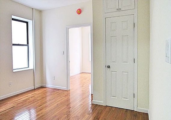 3rd image of 40-11 25th Ave #4