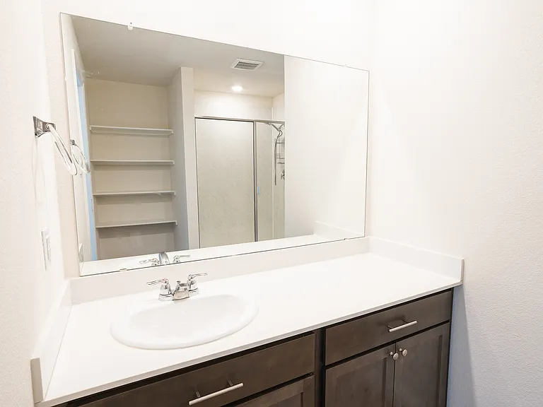 1833 Pecan Valley Dr — Photo 23