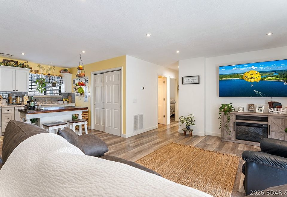 1st image of 605 Duckhead Rd