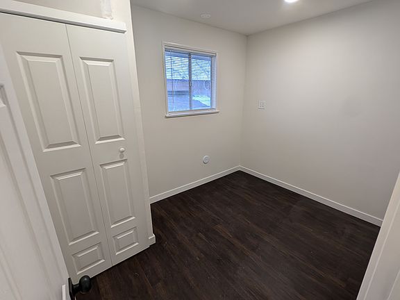 4th image of 1704 N Wilmington Blvd #A