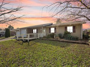 211 Twin Rivers Cir, Bronston, KY 42518