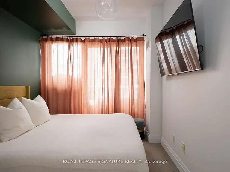 83 Redpath Ave #1706 — Photo 16