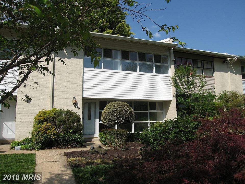 1st image of 7806 Winona Ct