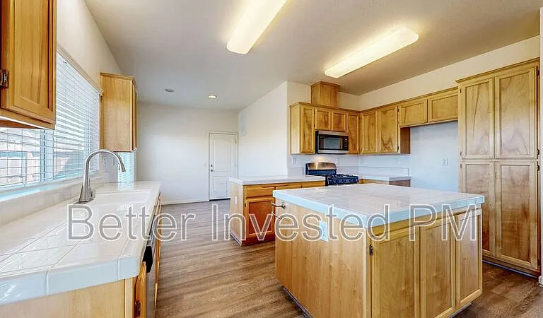 329 Hansbery Way — Photo 16