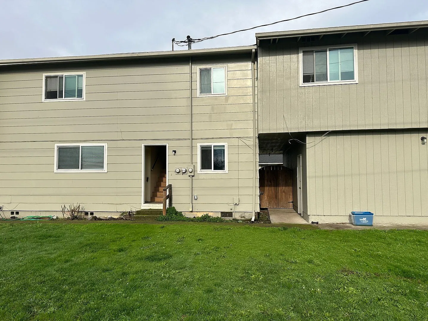 Large downstairs 1 bedroom apartment! — Photo 1
