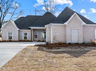 111 Forestview Pl, Madison, MS 39110
