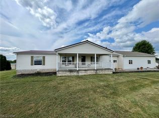 801 Lilly Rd NW, Minerva, OH 44657