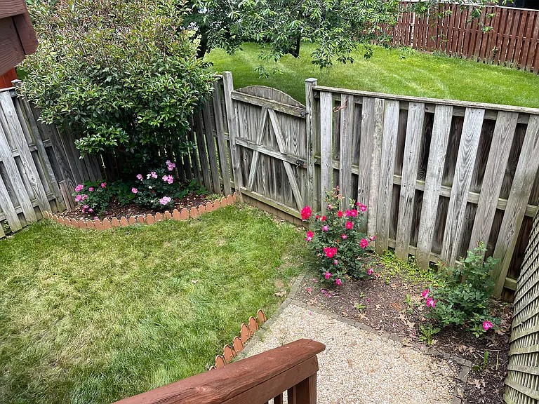 5223 Earles Ct — Photo 10