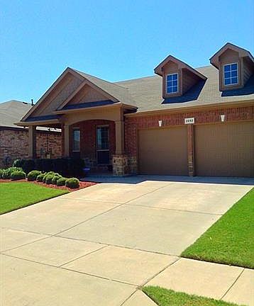 5th image of 2652 Sandcherry Dr