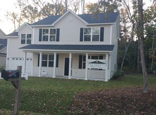 124 Swan Dr, Summerville, SC 29485