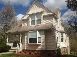 187 Field Point Rd, Greenwich, CT 06830