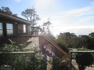 11 Mentone Rd, Carmel, CA 93923