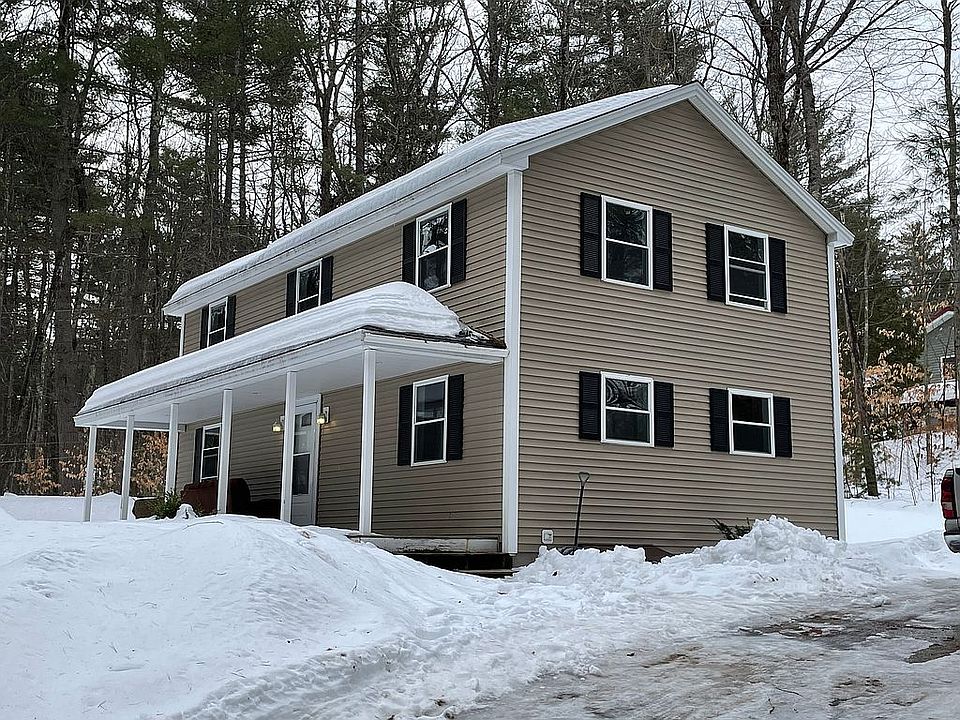 2nd image of 52 Deer Cove Rd