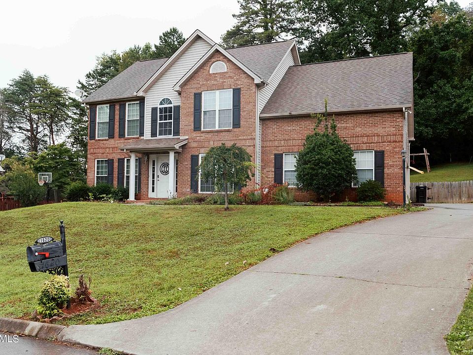 1st image of 1620 Campfire Dr