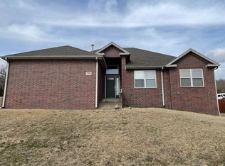 2102 Sweetwater Ranch Ave, Springdale, AR 72764