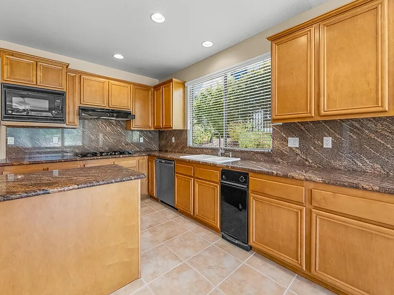 3578 Lang Ranch Pkwy — Photo 6