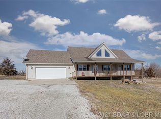 19401 Rolling Hills Rd, Warsaw, MO 65355