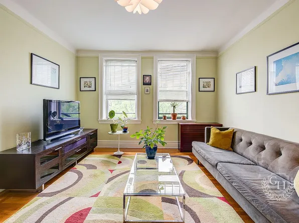 35-27 80th St APT 51, Queens, NY 11372