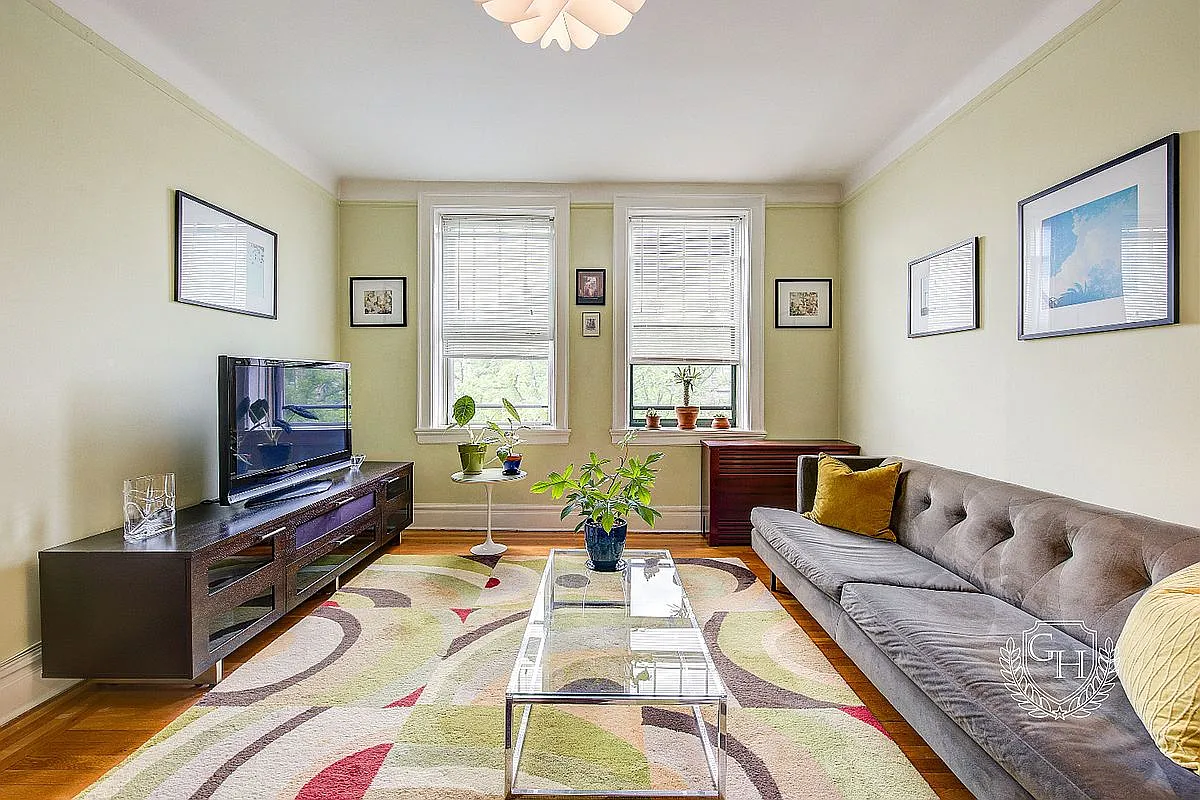 35-27 80th St APT 51 photo 1