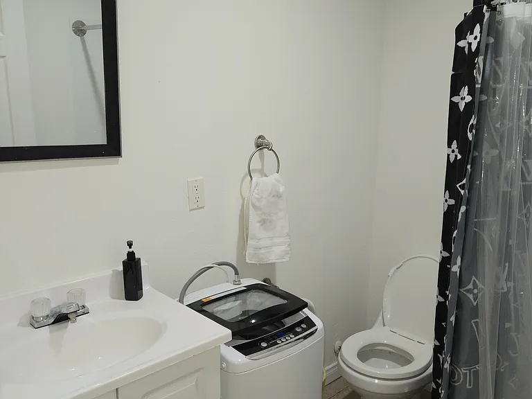 7612 Linley Ln — Photo 10