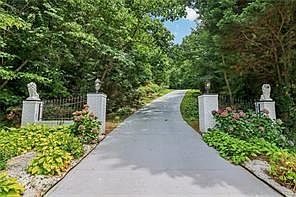 3rd image of 4748 Arcado Rd SW