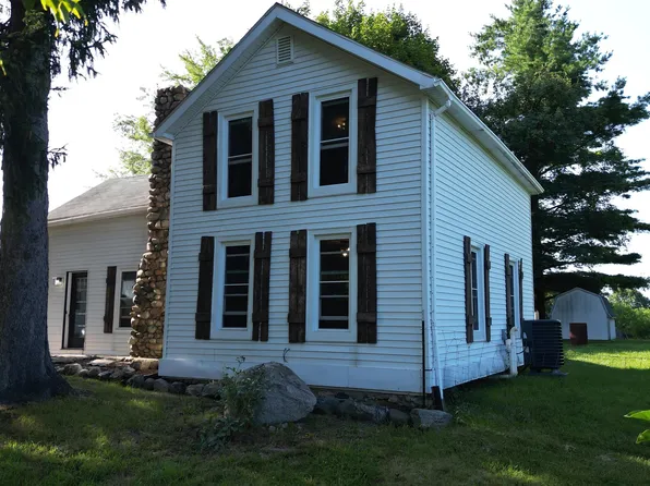 2591 Marathon Rd, Lapeer, MI 48446