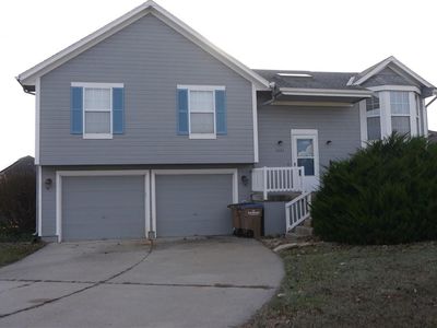 1601 Stasi Ave, Raymore, MO, 64083