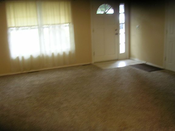 2nd image of 10596 Mert Ave