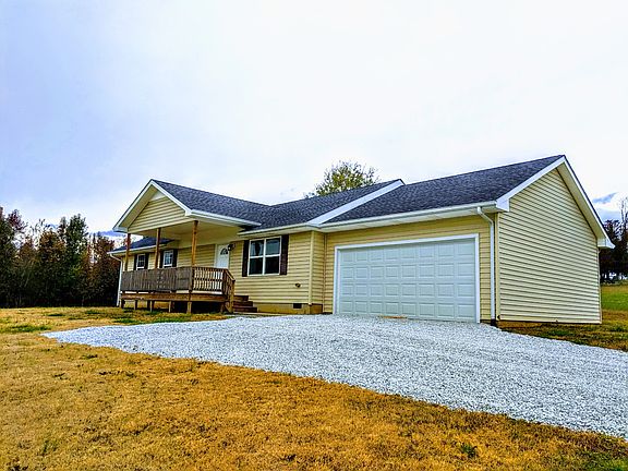 2nd image of 202 Jenkins Ln