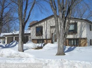 641 Maple St NE, Spring Lake Park, MN 55432