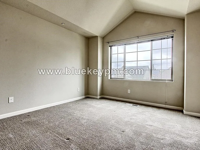 13747 SW Silent Fox Ter — Photo 12