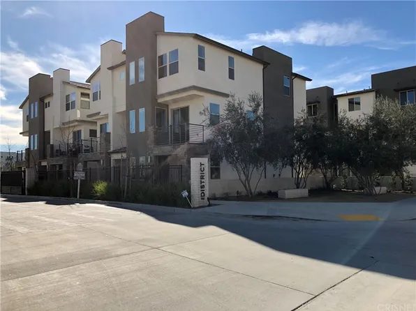 19533 W Cardigan Dr, Northridge, CA 91324