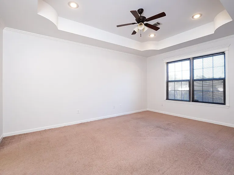 25 Courtfield Dr — Photo 24