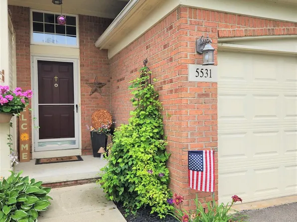 5531 Greenway Dr #91, Trenton, MI 48183