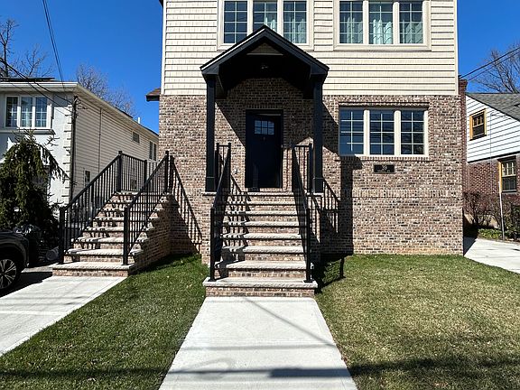 3rd image of 39 Crowell Ave #1