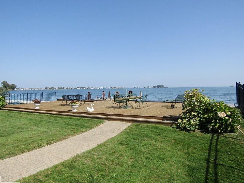 1st image of 38738 Lakeshore Dr